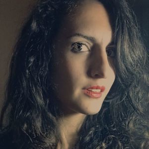 Meet your Posher, Nadila